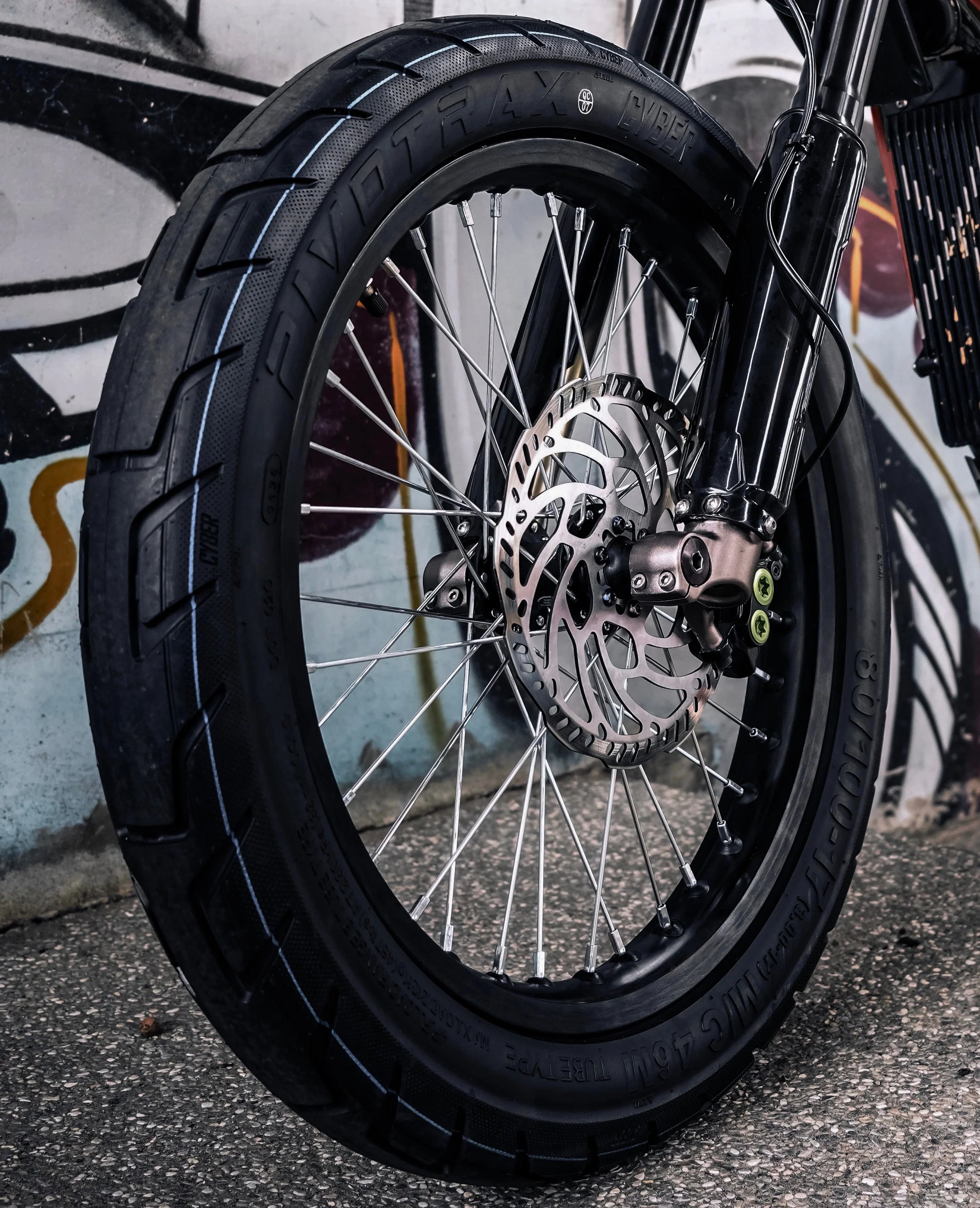 PIVOTRAX CYBER 80/100-17 Street Tire – High-Performance On-Road Tire