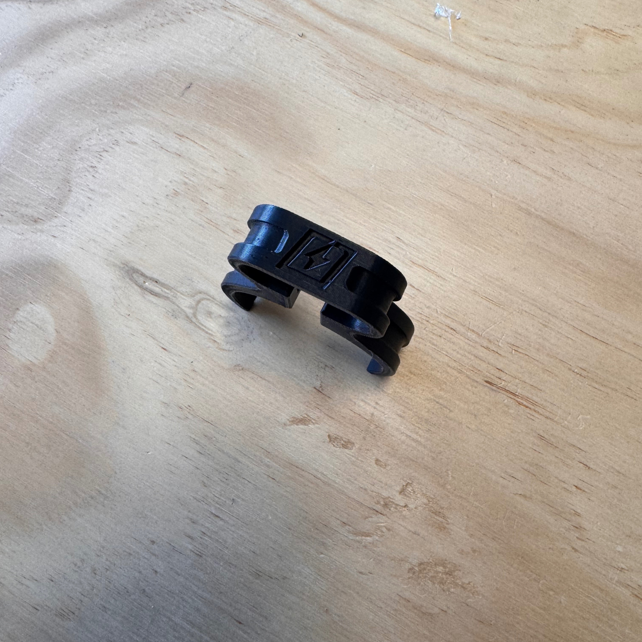 Universe Brake Cable Guide