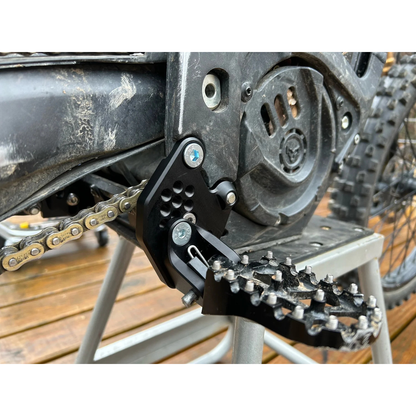 Arctic Leopard XE Pro S /Pro R Drop Peg Brackets