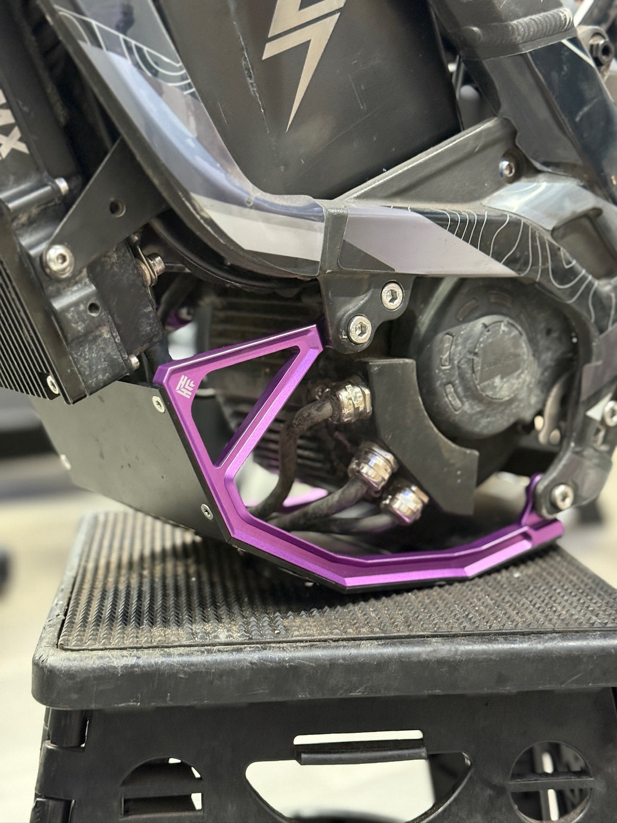 Heavy Hitter Nomad Surron Skid Plate V1.5