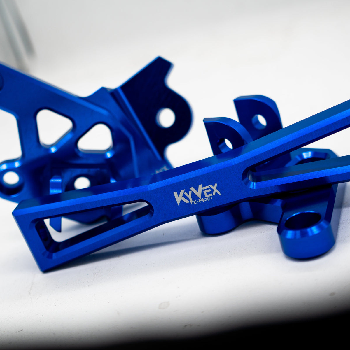 KyVex Billet Footpeg Bracket | E-Ride Pro