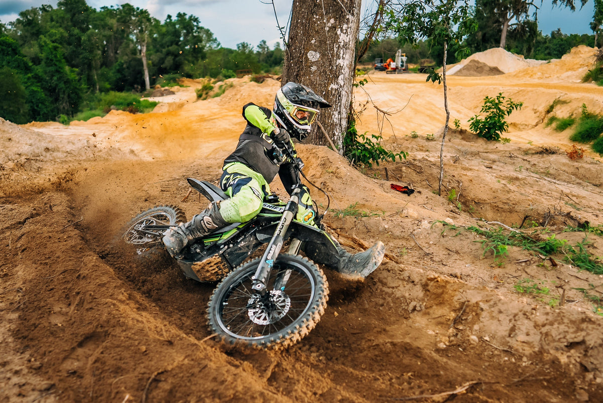 Heavy Hitter Rogue 2.5 Inch Extended E Ride Billet Swingarm