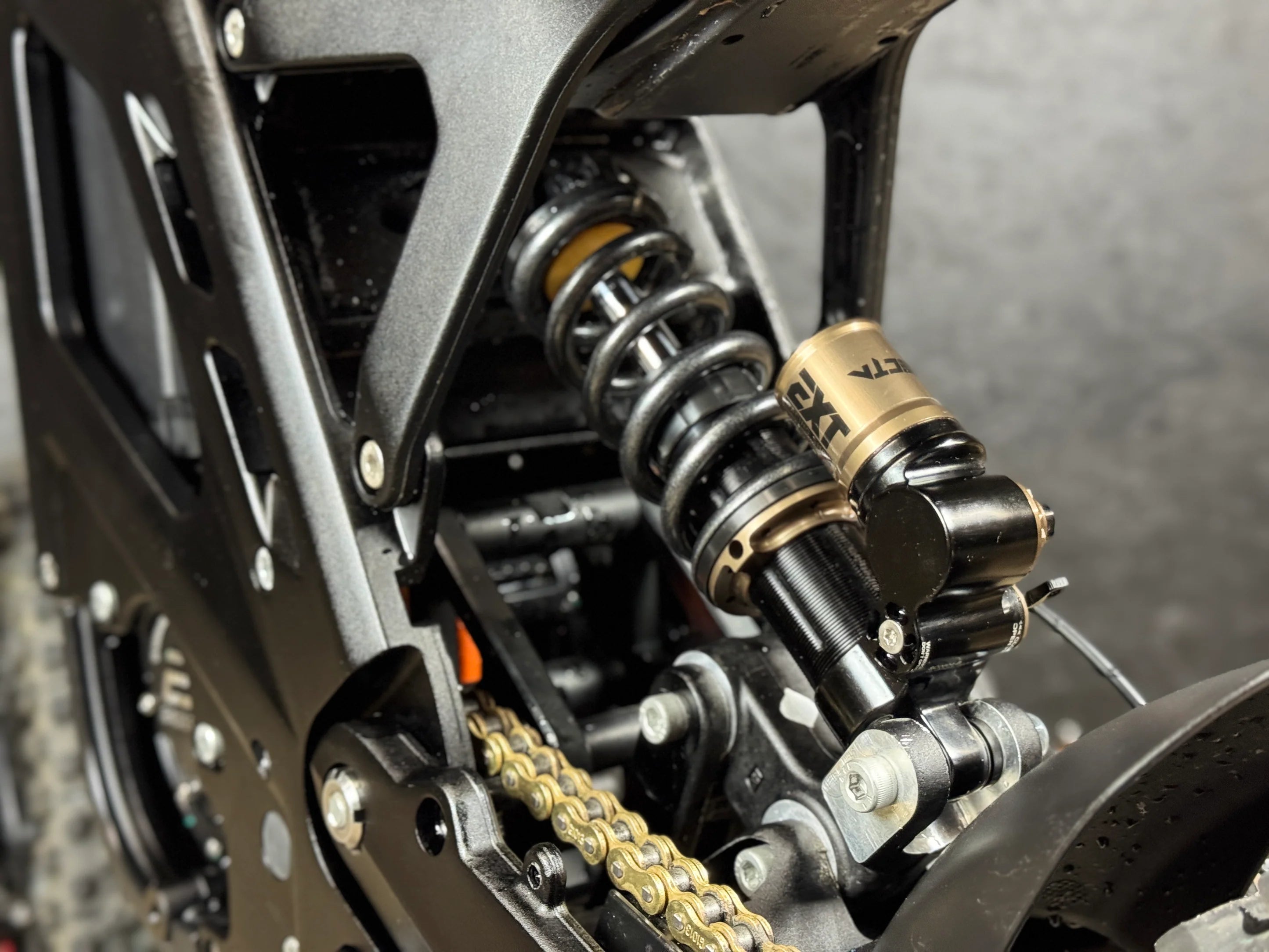 EXT E Ride Mini R Suspension